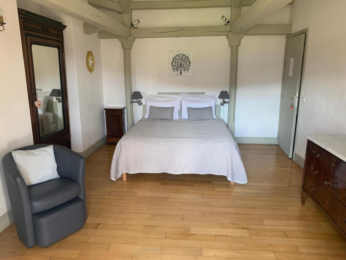 تورْ دو فورْ Chambres D'Hotes Maison Redon المظهر الخارجي الصورة